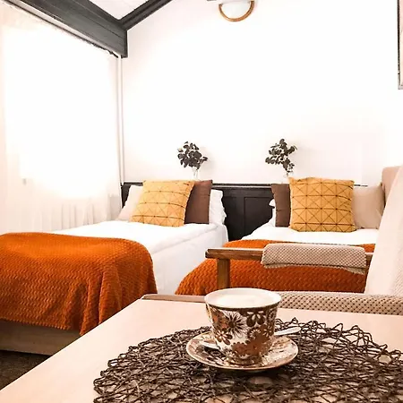 Pod Skocznia منزل للإقامة *