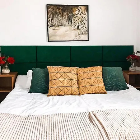 Pod Skocznia منزل للإقامة *